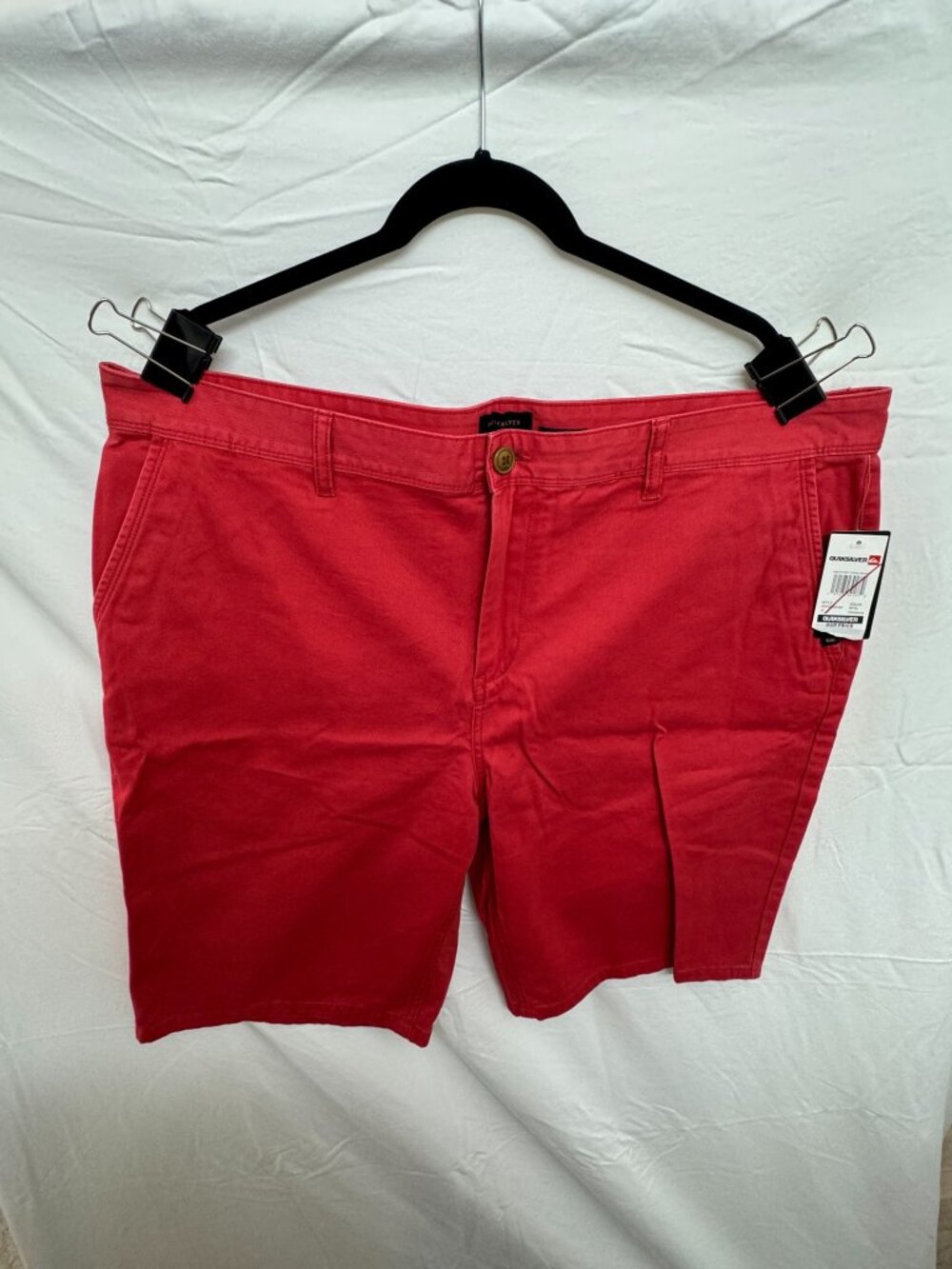 Quiksilver Men’s Red Straight Fit Casual Shorts Size 42 NWT